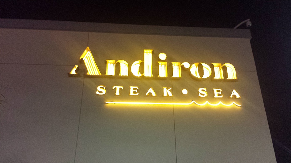 Andiron Sea and Steakhouse - Waffle Mac n' Cheese