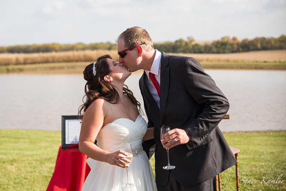 Kisses and Champagne after the wedding