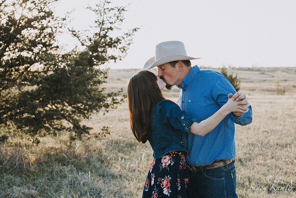 Engagement Photos at Golden Hour in Nebraska