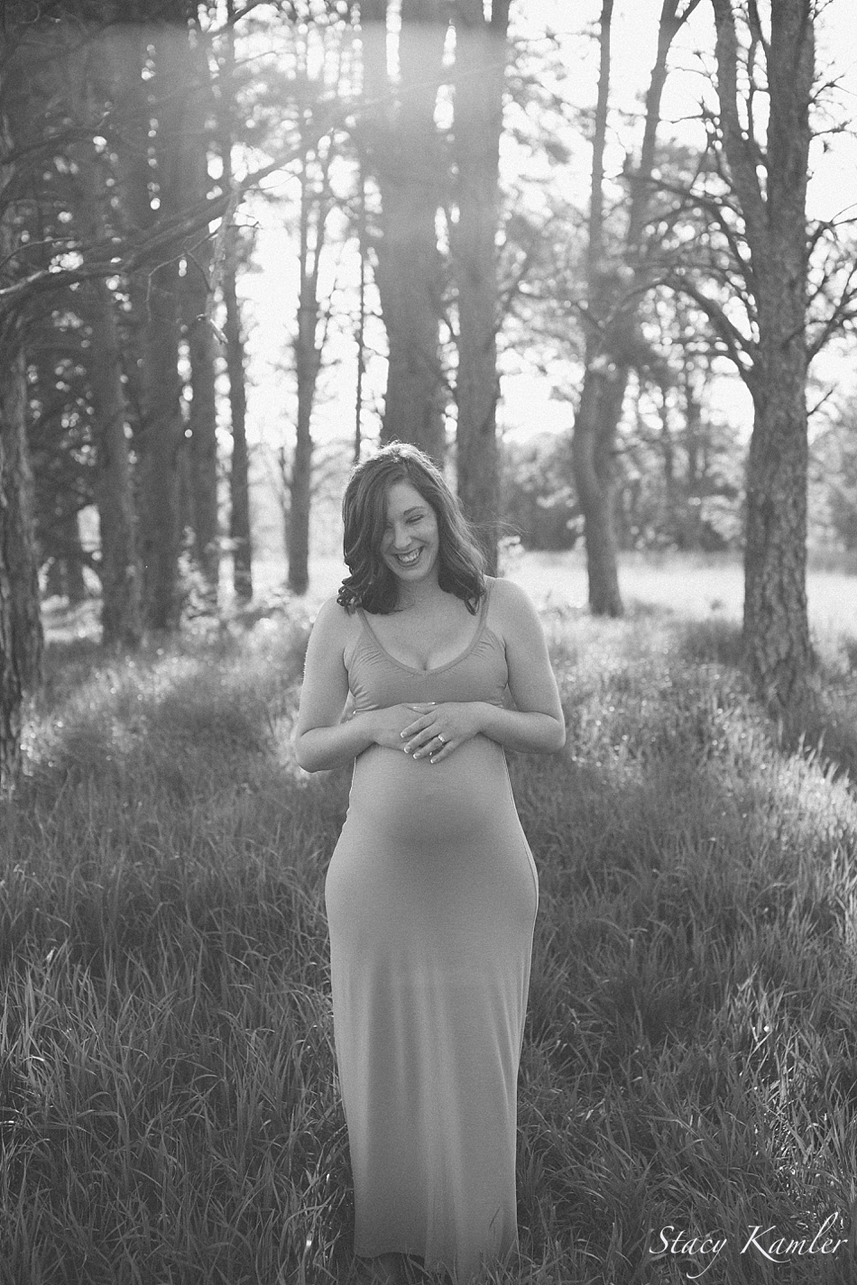 Lincoln, NE Maternity session with tall trees